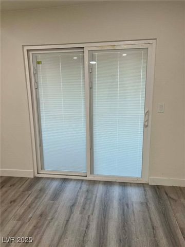 1405 Vegas Valley Drive 312, Las Vegas, NV 89169