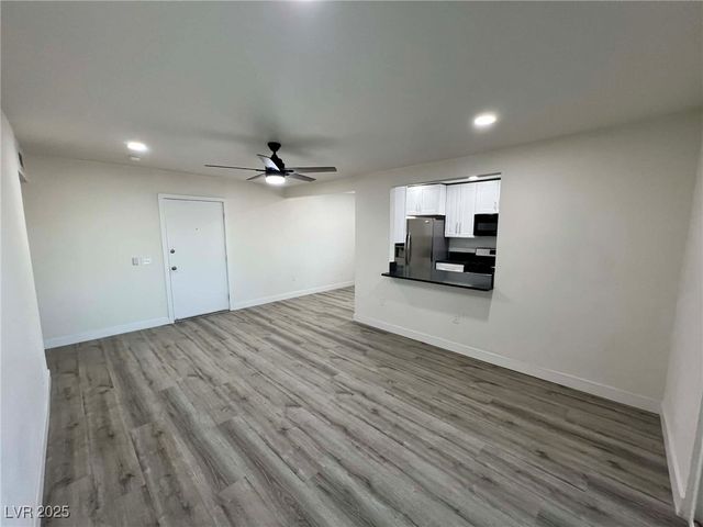 1405 Vegas Valley Drive 312, Las Vegas, NV 89169