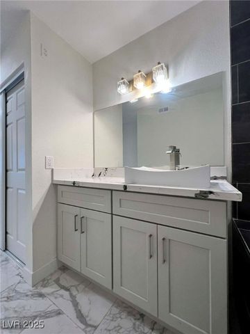 1405 Vegas Valley Drive 312, Las Vegas, NV 89169