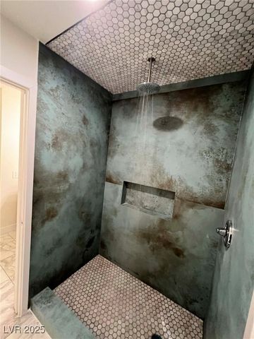 1405 Vegas Valley Drive 312, Las Vegas, NV 89169