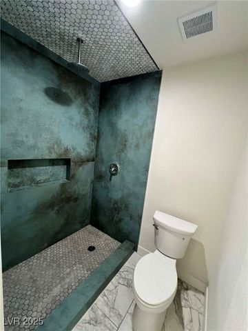 1405 Vegas Valley Drive 312, Las Vegas, NV 89169