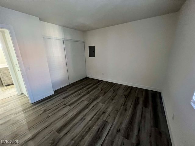 1405 Vegas Valley Drive 312, Las Vegas, NV 89169