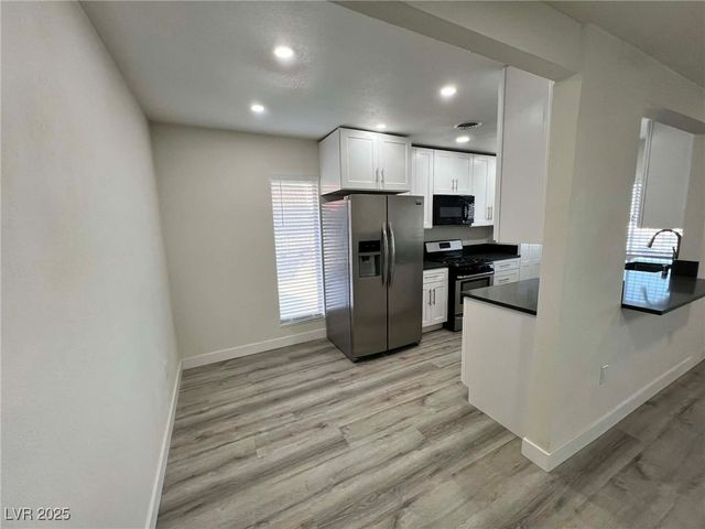 1405 Vegas Valley Drive 312, Las Vegas, NV 89169
