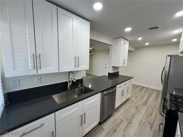 1405 Vegas Valley Drive 312, Las Vegas, NV 89169