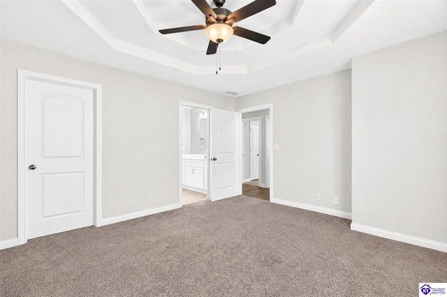 6713 Eagle Wood Drive, Louisville, KY 40272