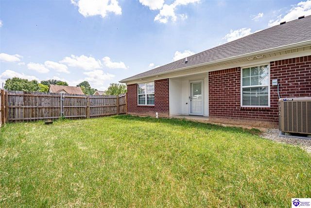 6713 Eagle Wood Drive, Louisville, KY 40272