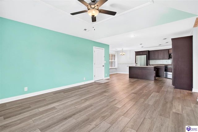 6713 Eagle Wood Drive, Louisville, KY 40272