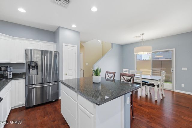 623 S BUENA VISTA Avenue, Gilbert, AZ 85296