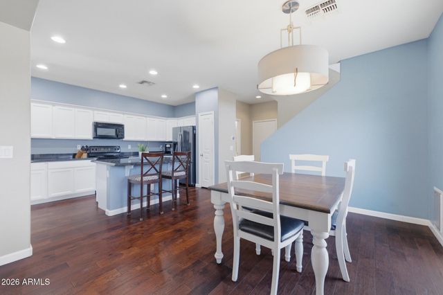 623 S BUENA VISTA Avenue, Gilbert, AZ 85296