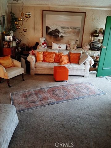 2413 S Victoria Avenue, Los Angeles, CA 90016