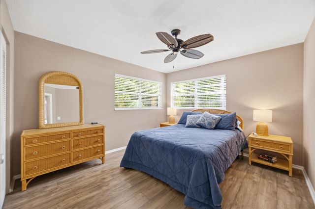 2929 SE Ocean Boulevard 103-5, Stuart, FL 34996