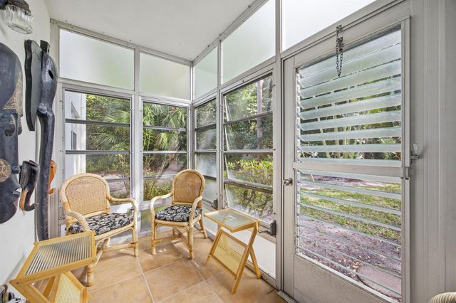 2929 SE Ocean Boulevard 103-5, Stuart, FL 34996