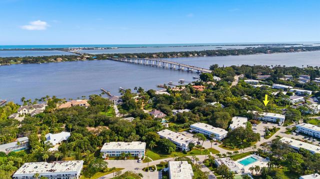 2929 SE Ocean Boulevard 103-5, Stuart, FL 34996
