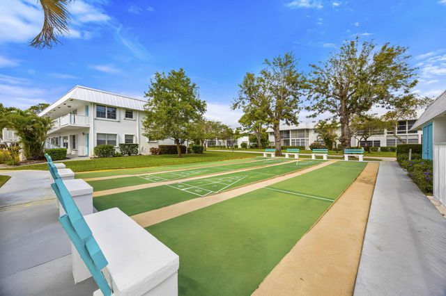 2929 SE Ocean Boulevard 103-5, Stuart, FL 34996