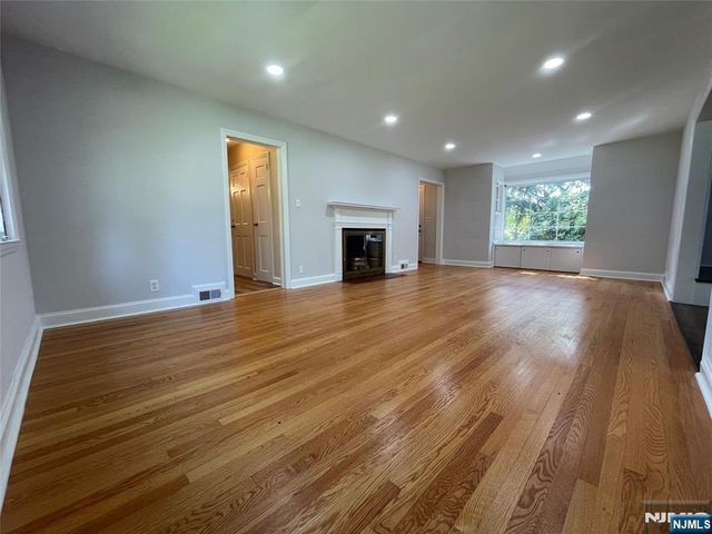 481 Piermont Road, Closter, NJ 07624