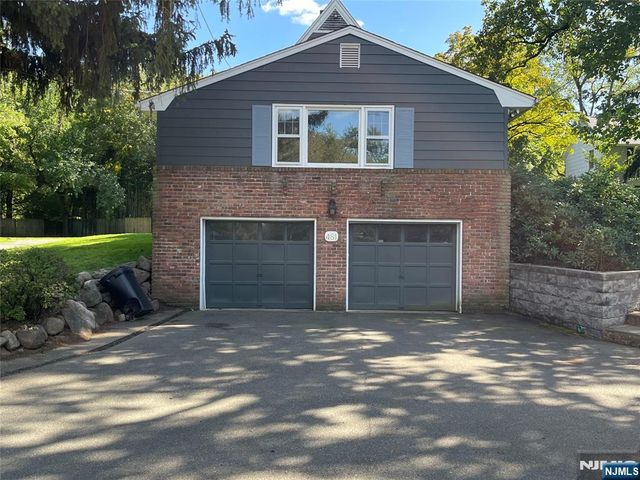 481 Piermont Road, Closter, NJ 07624