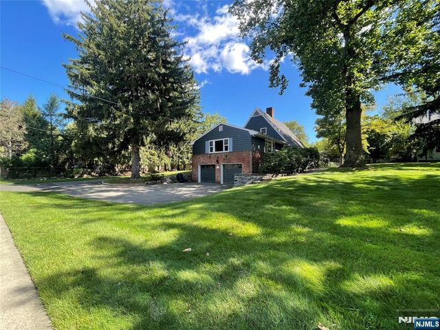481 Piermont Road, Closter, NJ 07624