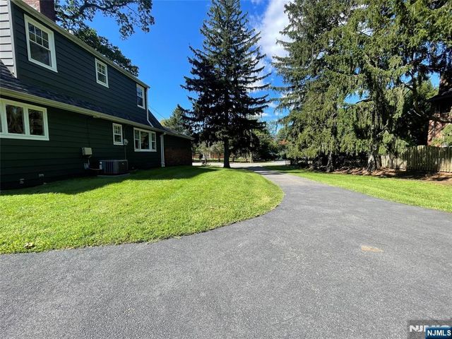481 Piermont Road, Closter, NJ 07624
