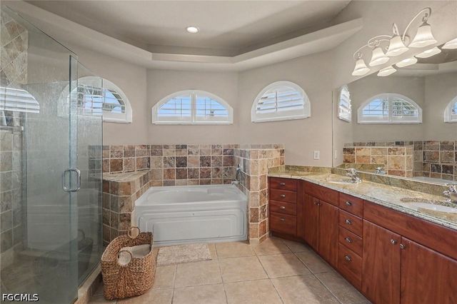 2909 SW 38th ST, Cape Coral, FL 33914
