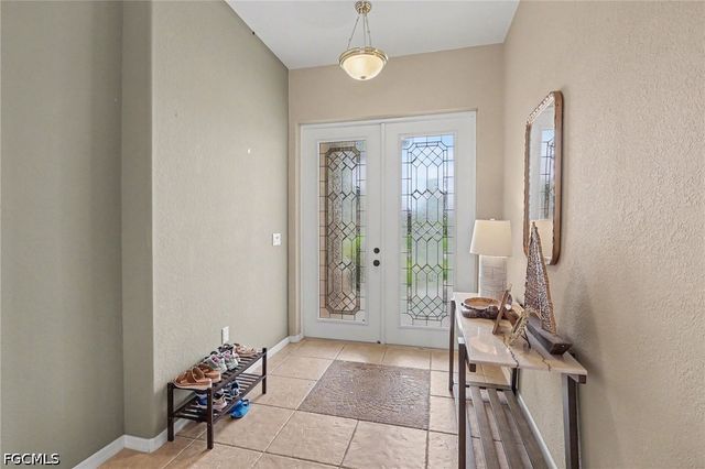 2909 SW 38th ST, Cape Coral, FL 33914
