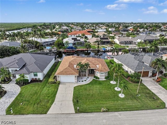 2909 SW 38th ST, Cape Coral, FL 33914