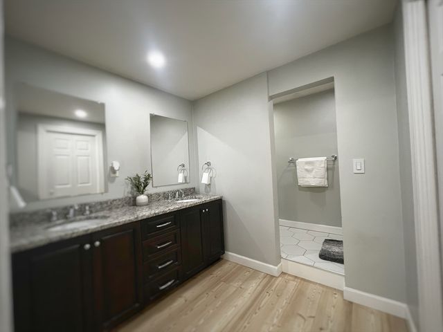 1302 Lewis O Gray Dr 1302, Saugus, MA 01906