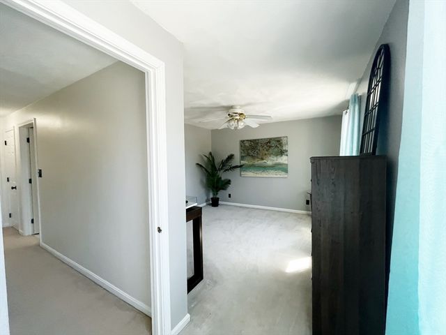 1302 Lewis O Gray Dr 1302, Saugus, MA 01906