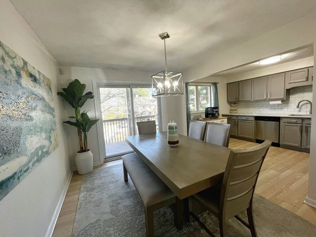 1302 Lewis O Gray Dr 1302, Saugus, MA 01906