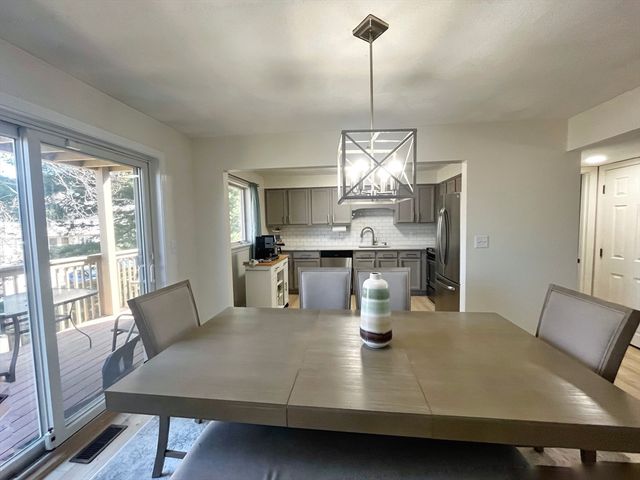 1302 Lewis O Gray Dr 1302, Saugus, MA 01906