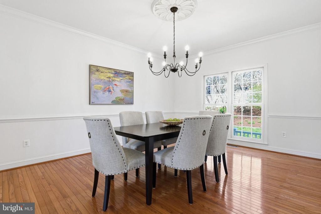 Image 21 of property listing at 110 WESTHOLME LN, Severna Park, MD 21146