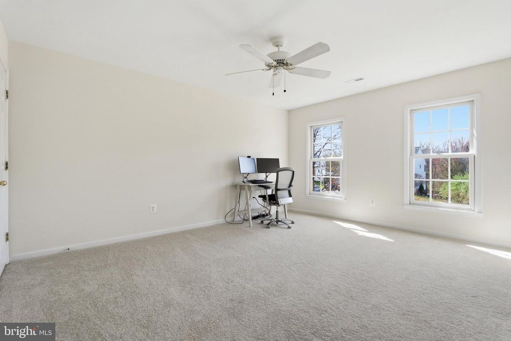 Image 36 of property listing at 110 WESTHOLME LN, Severna Park, MD 21146