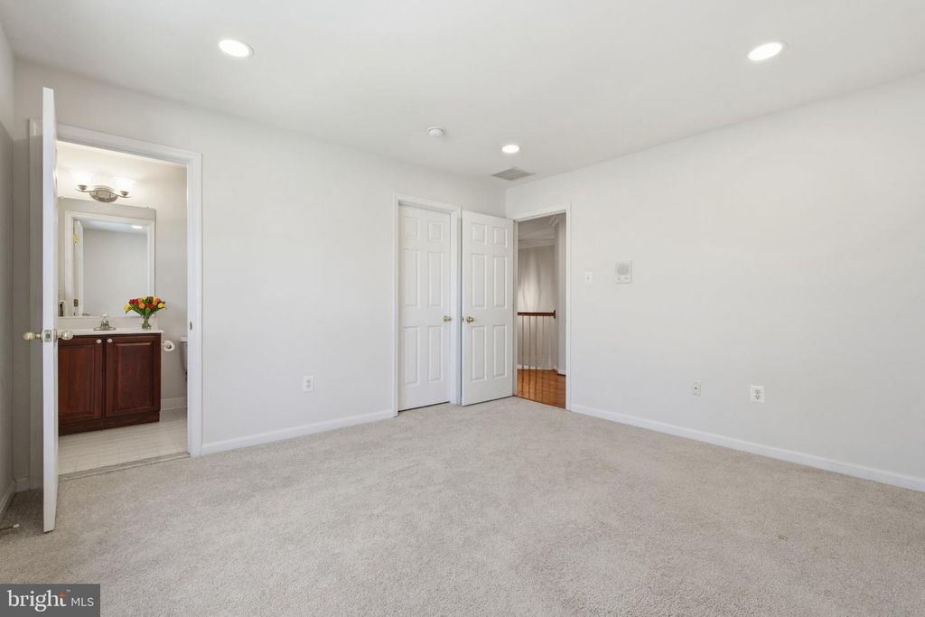 Image 38 of property listing at 110 WESTHOLME LN, Severna Park, MD 21146