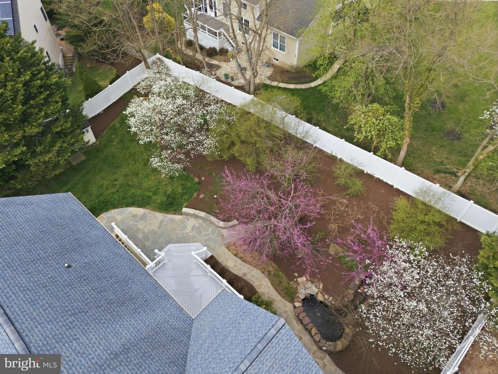 Image 52 of property listing at 110 WESTHOLME LN, Severna Park, MD 21146