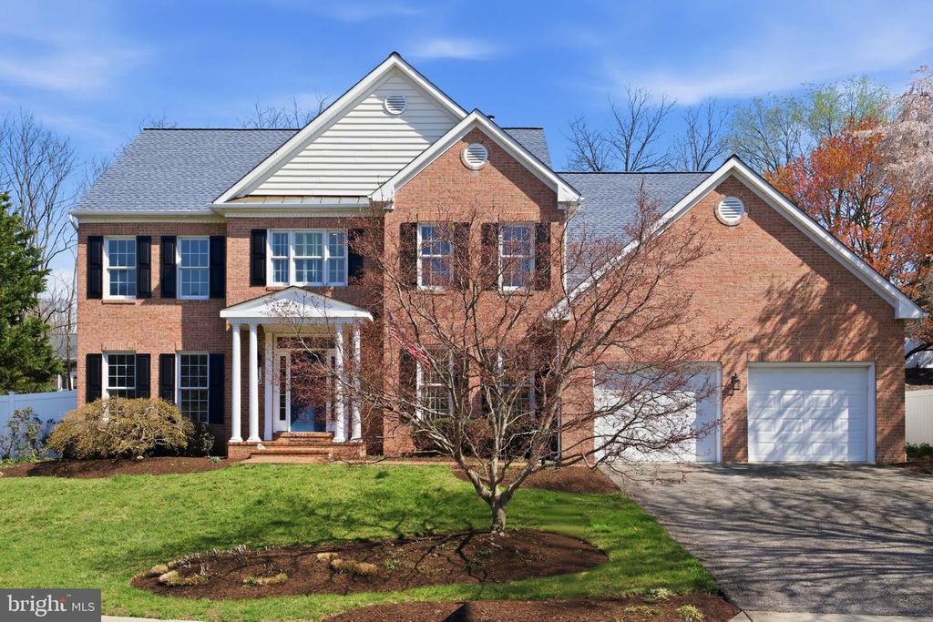 Image 55 of property listing at 110 WESTHOLME LN, Severna Park, MD 21146