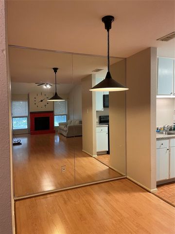 7950 N Stadium Drive 210, Houston, TX 77030