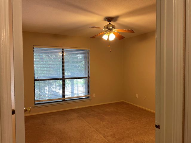 7950 N Stadium Drive 210, Houston, TX 77030