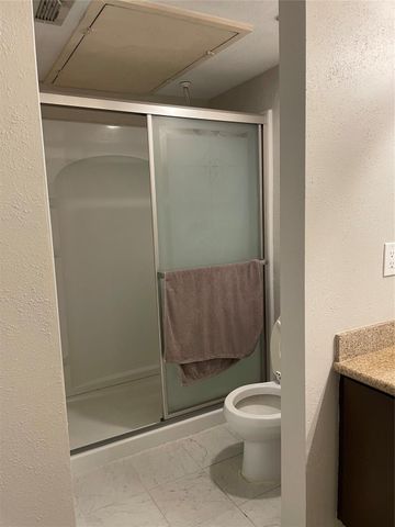 7950 N Stadium Drive 210, Houston, TX 77030