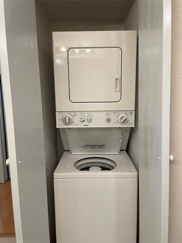 7950 N Stadium Drive 210, Houston, TX 77030