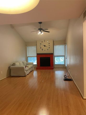 7950 N Stadium Drive 210, Houston, TX 77030