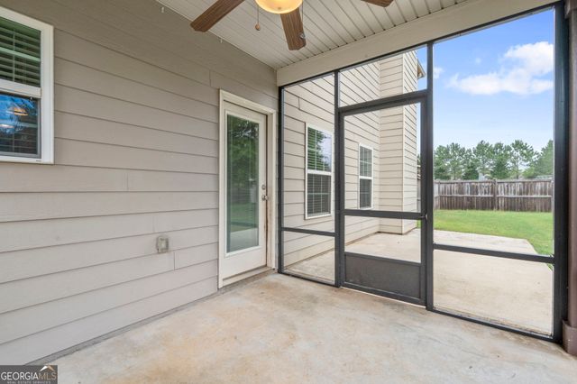 108 Brown Thrasher Lane, Kathleen, GA 31047