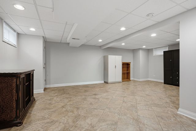 1004 61st Street, Downers Grove, IL 60516