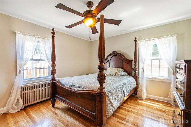 146 Giles Avenue, Middlesex, NJ 08846
