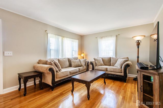 146 Giles Avenue, Middlesex, NJ 08846