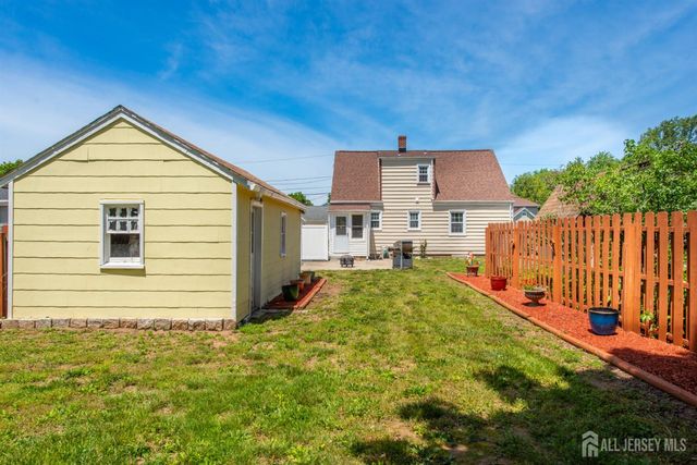 146 Giles Avenue, Middlesex, NJ 08846