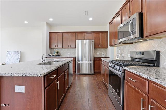 814 Bristol Bridge Drive, Cary, NC 27519