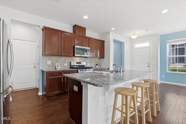 814 Bristol Bridge Drive, Cary, NC 27519