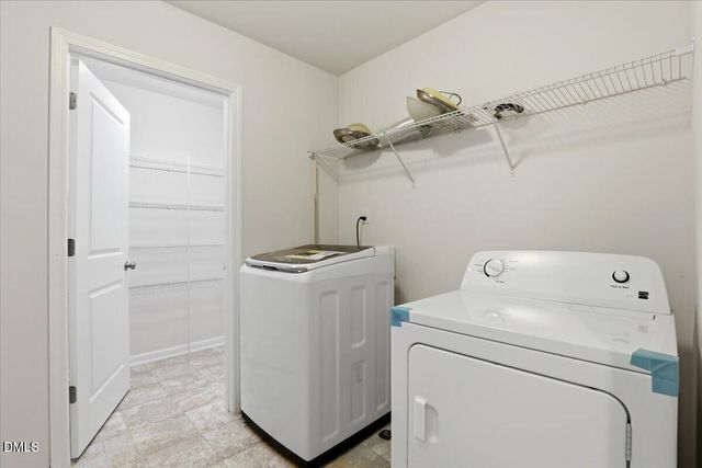 814 Bristol Bridge Drive, Cary, NC 27519