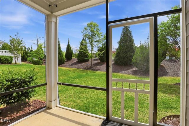 814 Bristol Bridge Drive, Cary, NC 27519