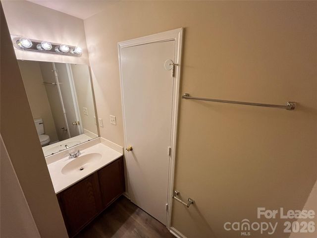 10636 Greatford Court, Charlotte, NC 28215