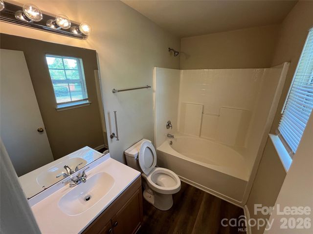 10636 Greatford Court, Charlotte, NC 28215